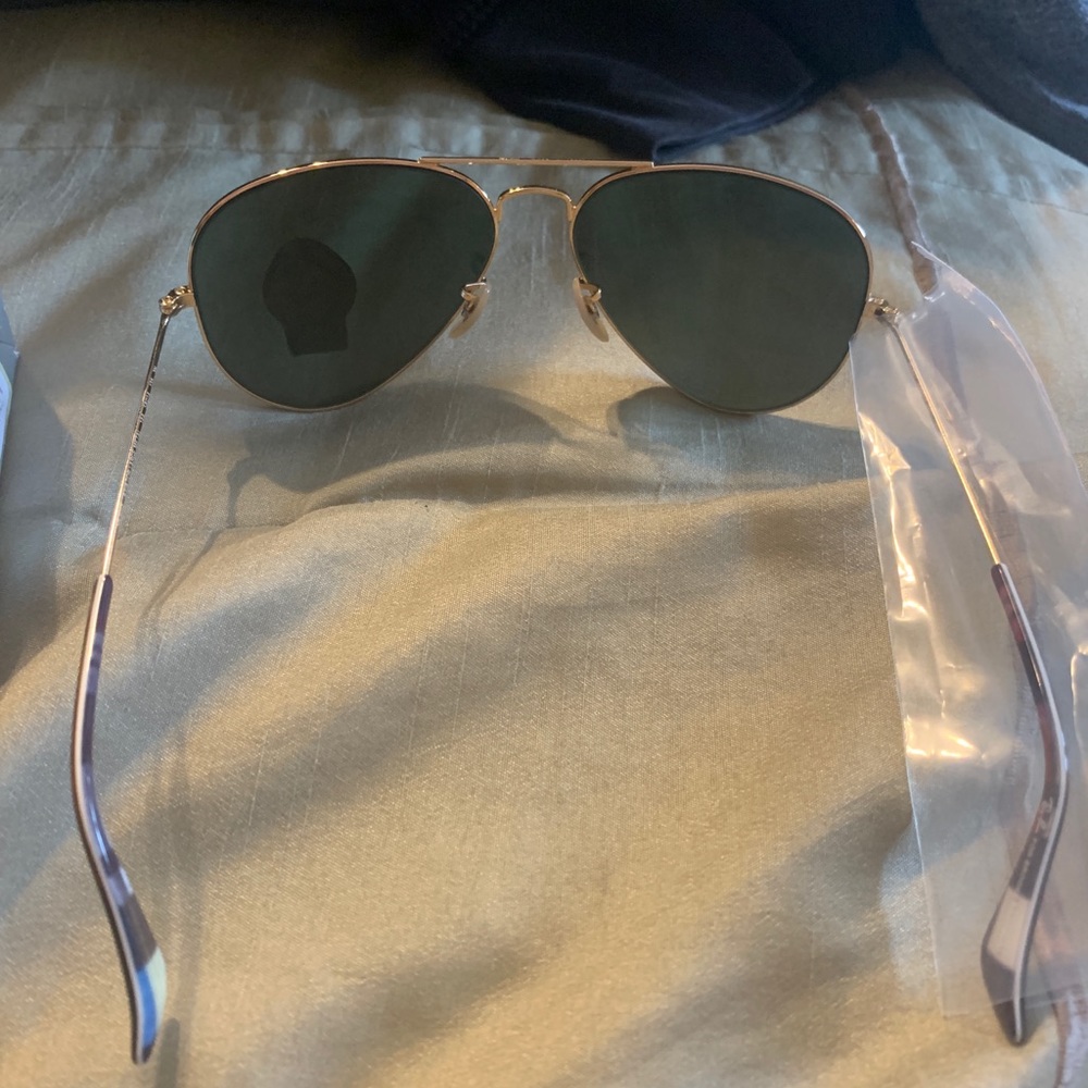 Ray Ban sunglasses - Picture 4 of 5